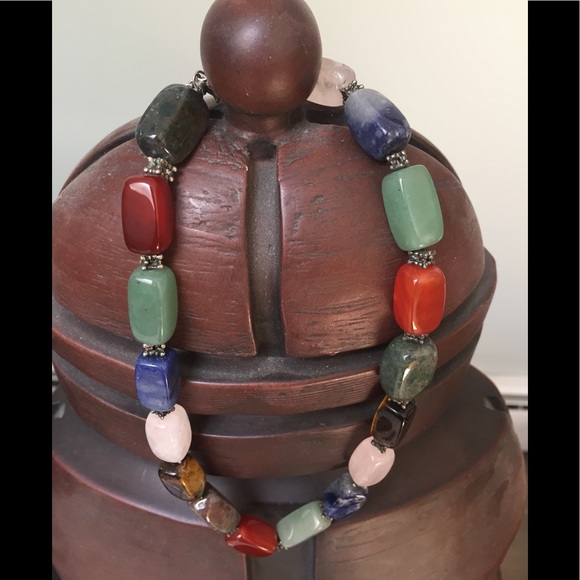 Beautiful Stone Necklace - Picture 1 of 6